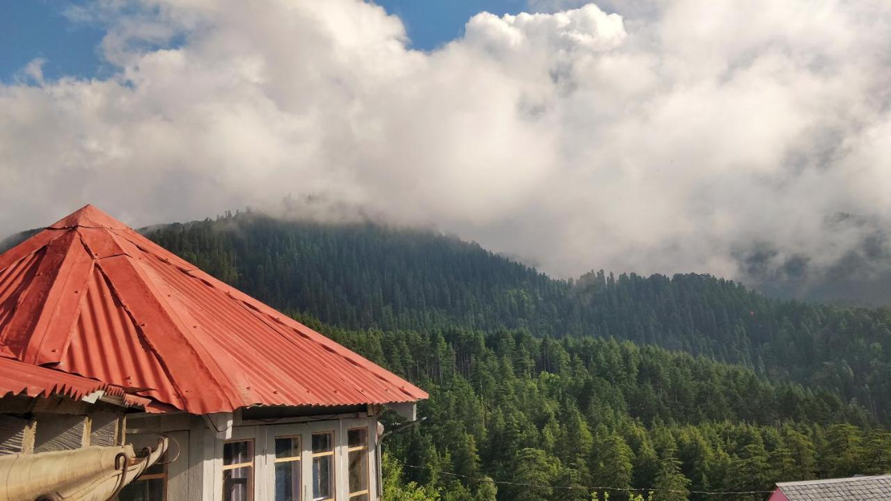 Black Bear Cottage Khajjiar Exteriör bild