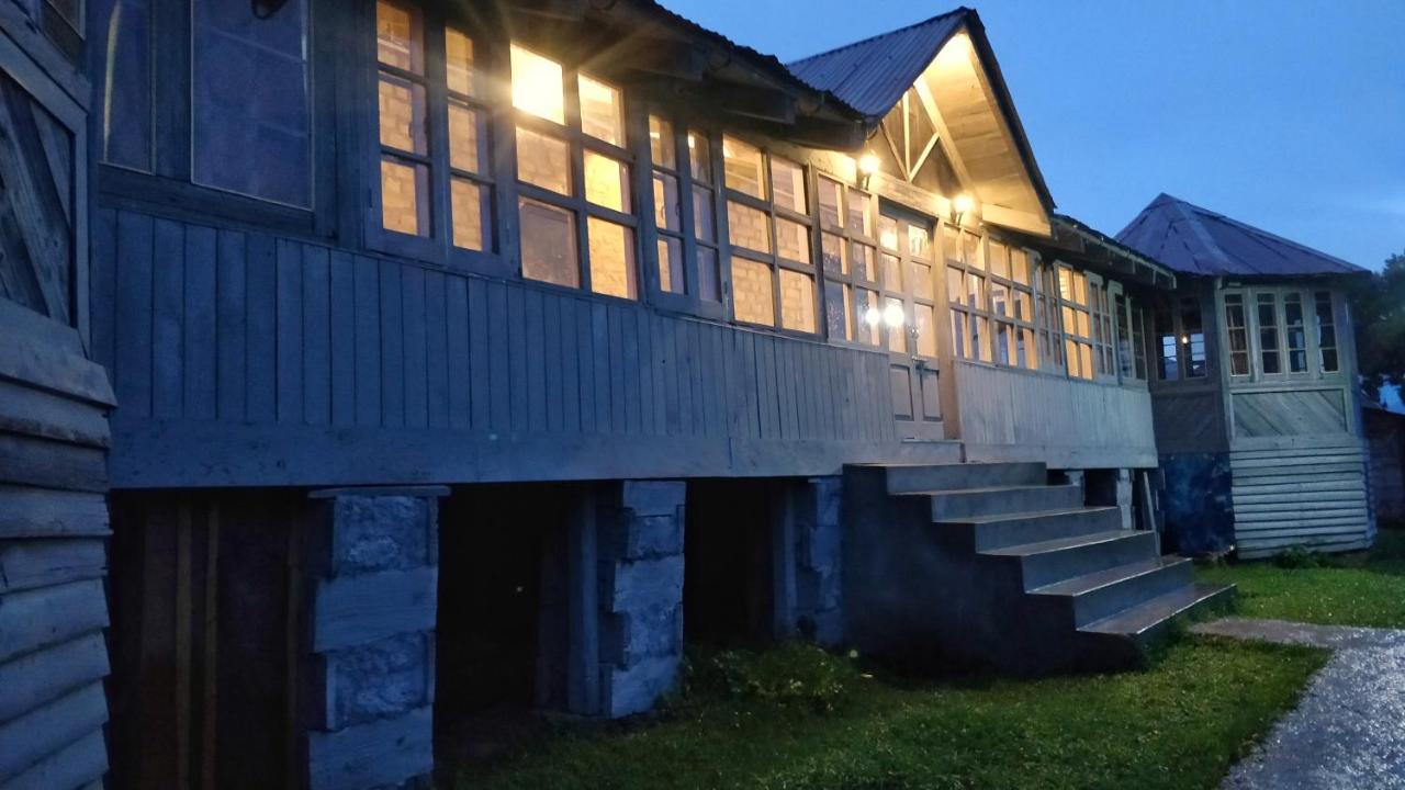 Black Bear Cottage Khajjiar Exteriör bild