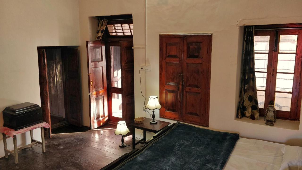 Black Bear Cottage Khajjiar Exteriör bild
